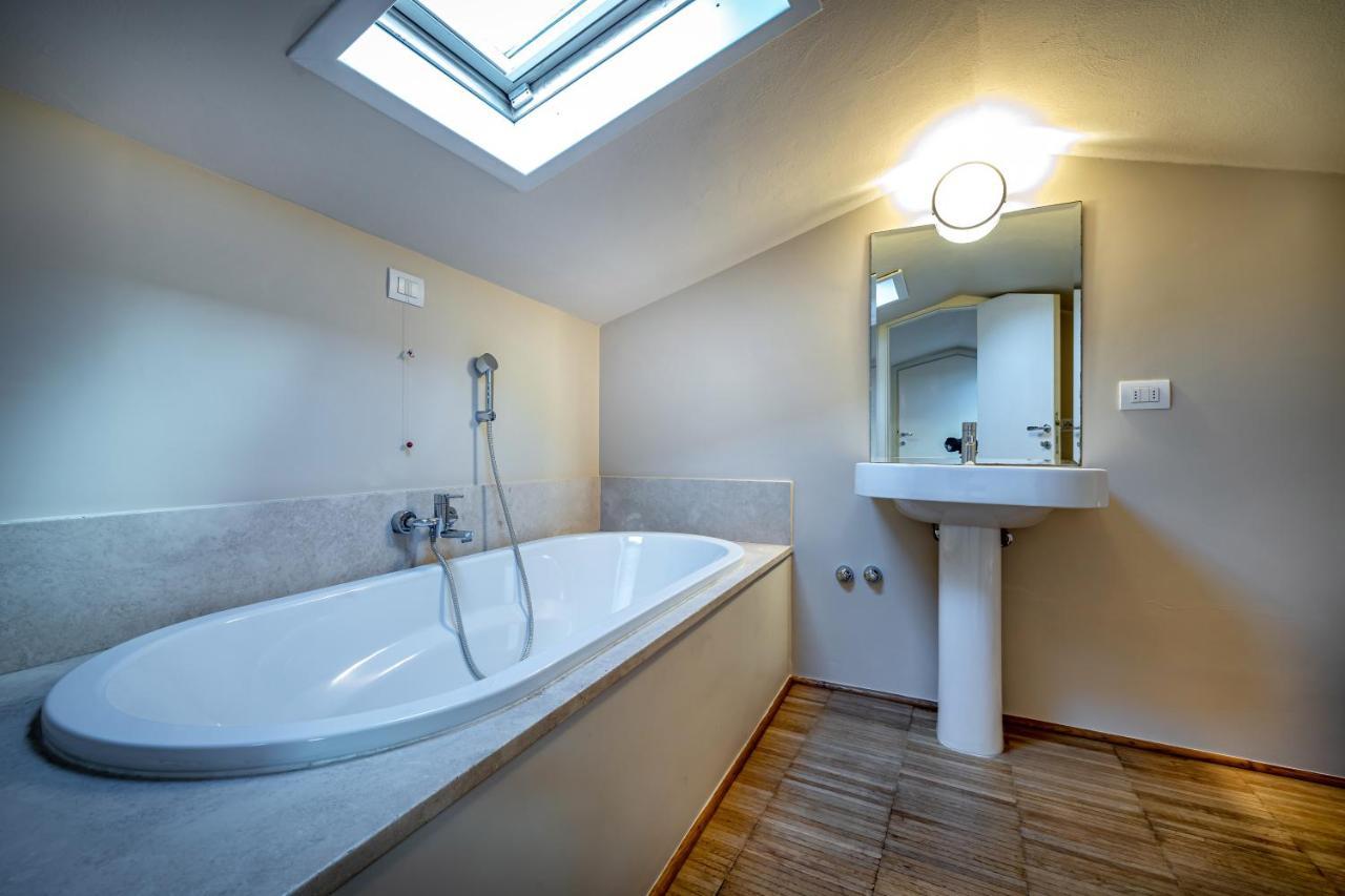 Yid Penthouse On Florence River With Parking Exterior foto